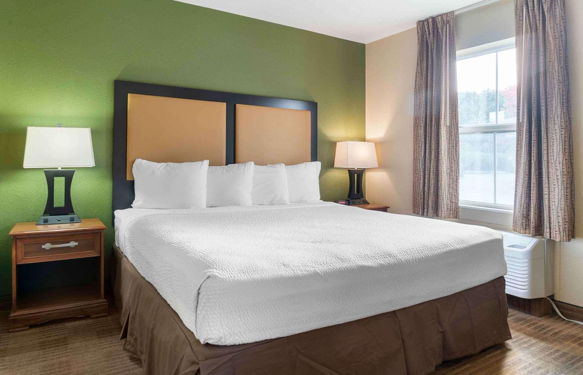 Extended Stay America Suites - Detroit - Novi - Orchard Hill Place Northville Exterior foto